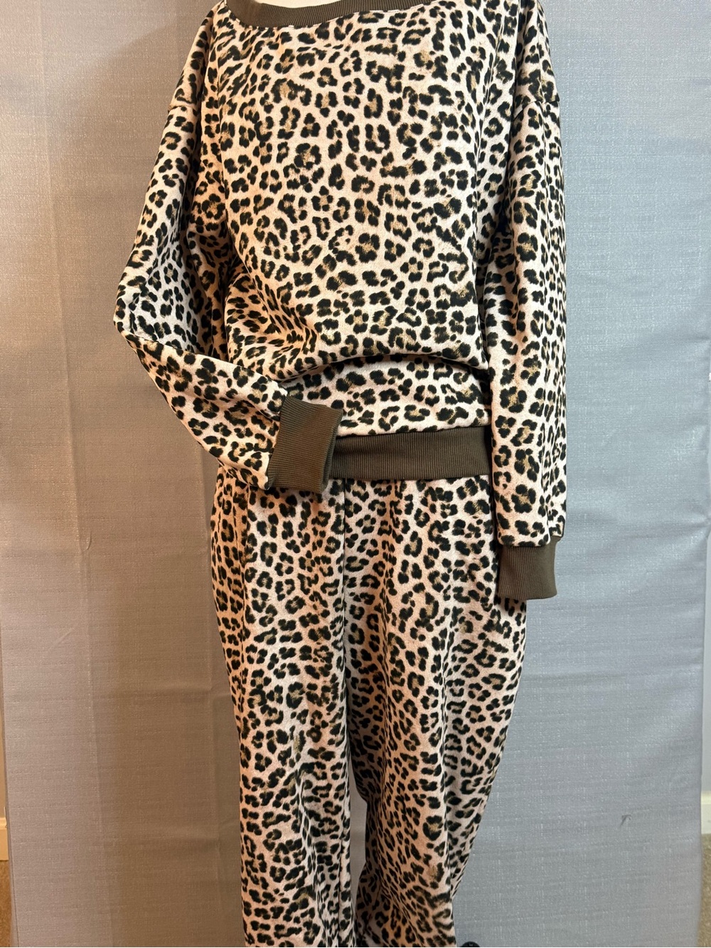 INC International Concepts Leopard Print Jogger Set - Beige/Black